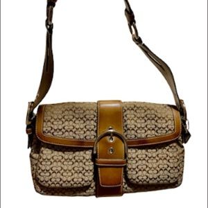 COACH SIGNATURE FLAP SHOULDER BAG